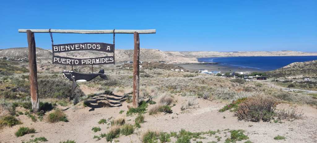 The sign to enter Puerto Piramides
