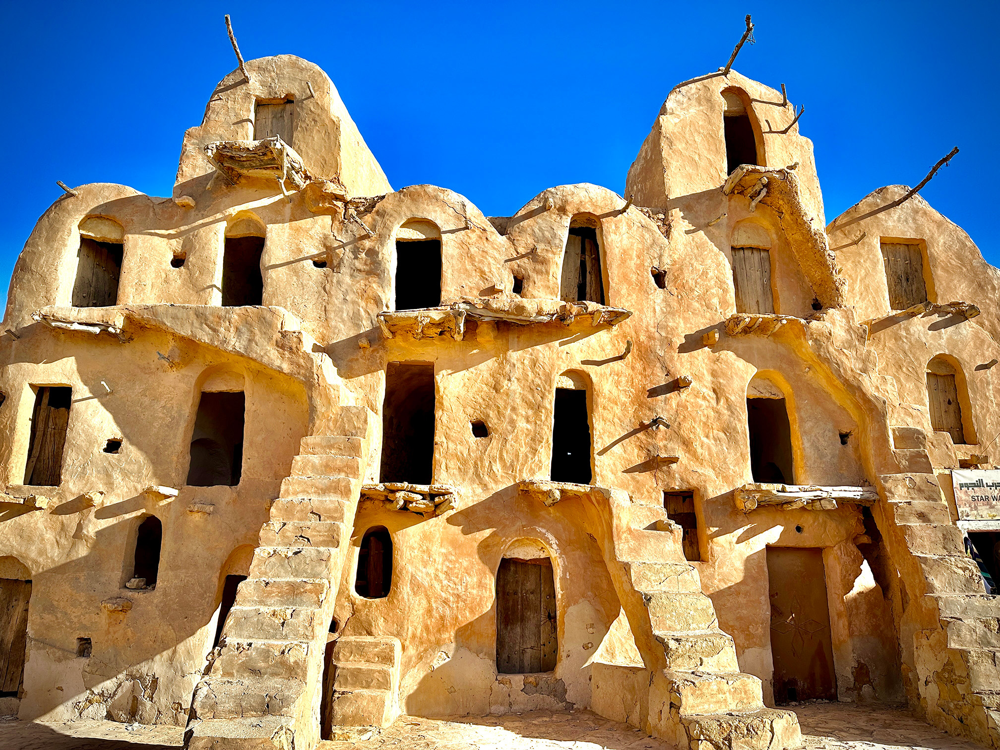 Star Wars Tunisia: A Complete Filming Location Guide 2025 (+ bonus scouting locations too!) 